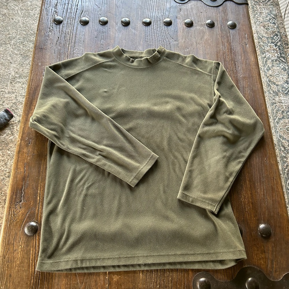 Columbia Olive Green Long Sleeve Crew Shirt